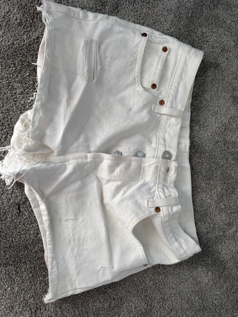 Levi's White High-Rise Frayed Hem Denim Shorts
